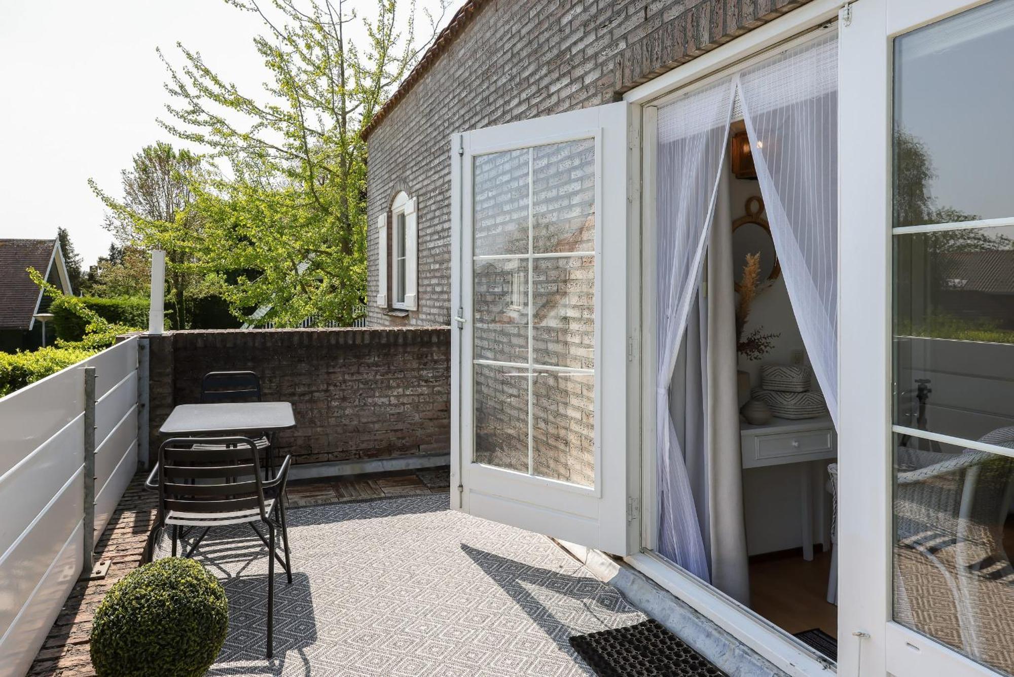 Hello Zeeland - Vakantiehuis De Elf Boompjes 64 Брёйниссе Экстерьер фото